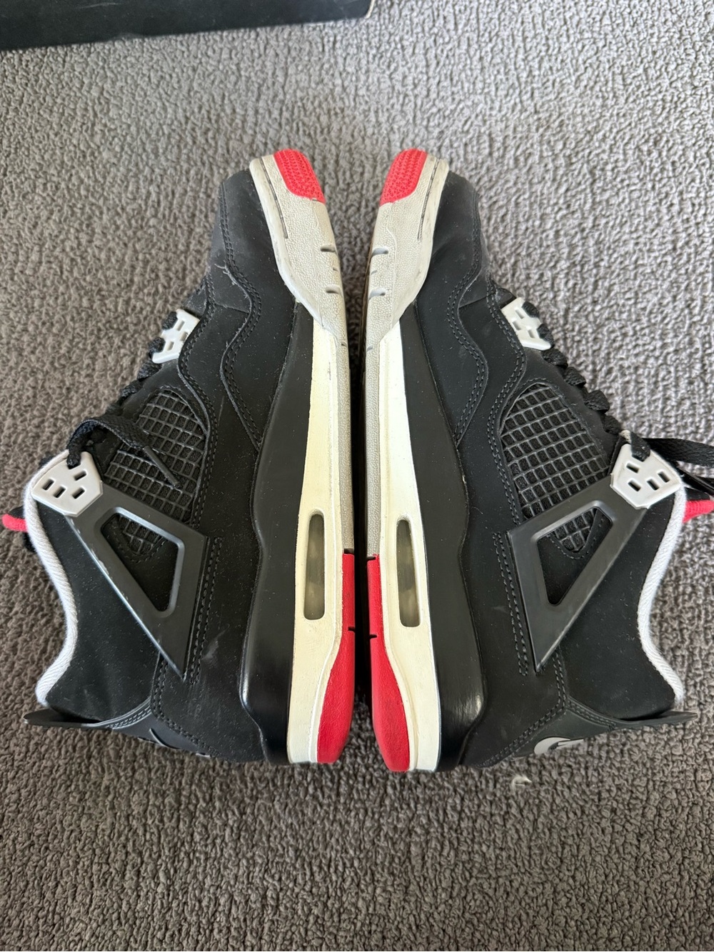 Air Jordan 4 Retro Sneakers- Bred - Picture 5 of 8